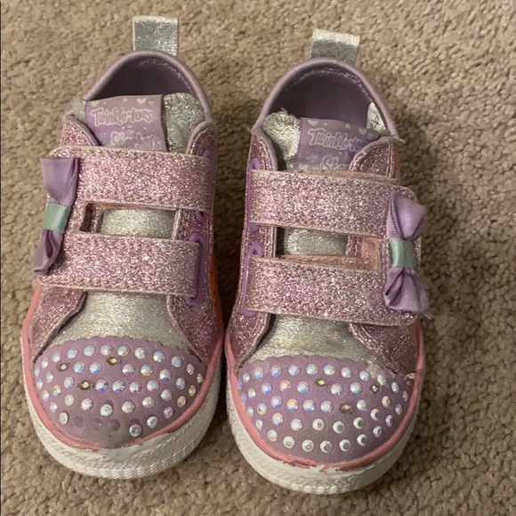 Skechers light up baby girls sneakers size 7T - Picture 1 of 3